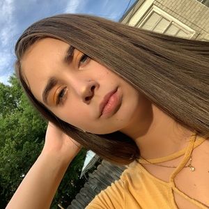 Meet your Posher, Shelby